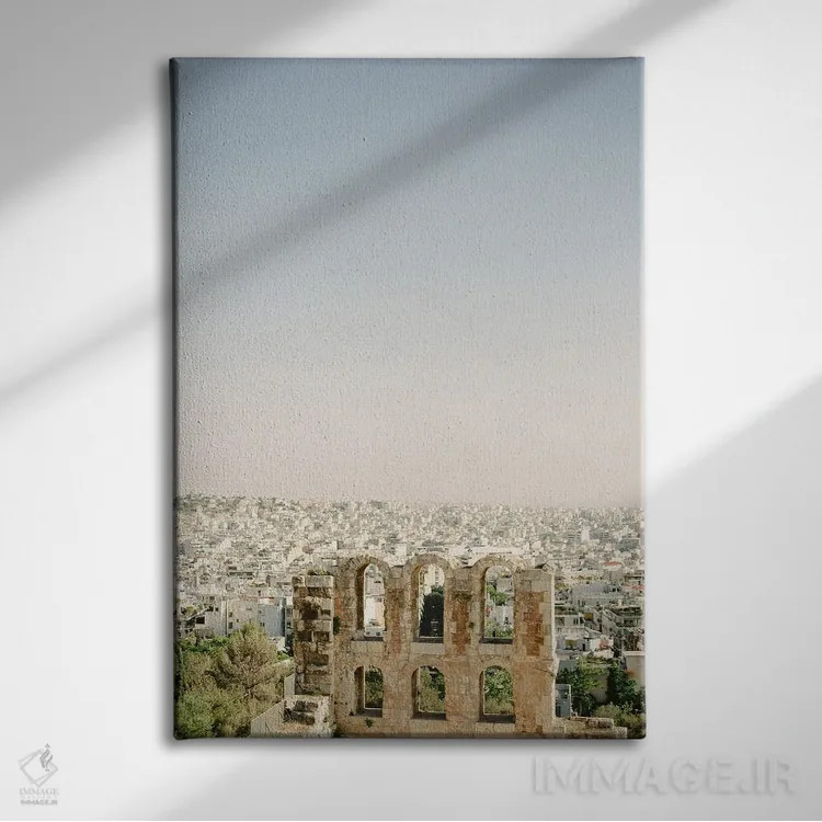 تابلو دکوراتیو ویرانه های یونانی در شهر اثر جاستین میلتون - نمای روبهرو روی دیوار