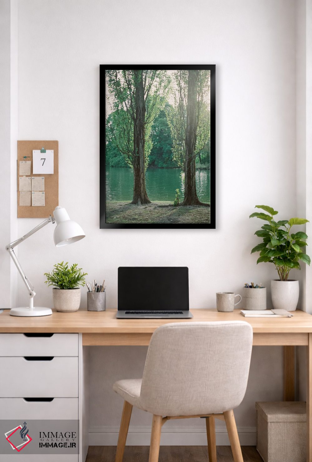 تابلو دکوراتیو درختان کنار دریاچه اثر جاستین میلتون - D6B