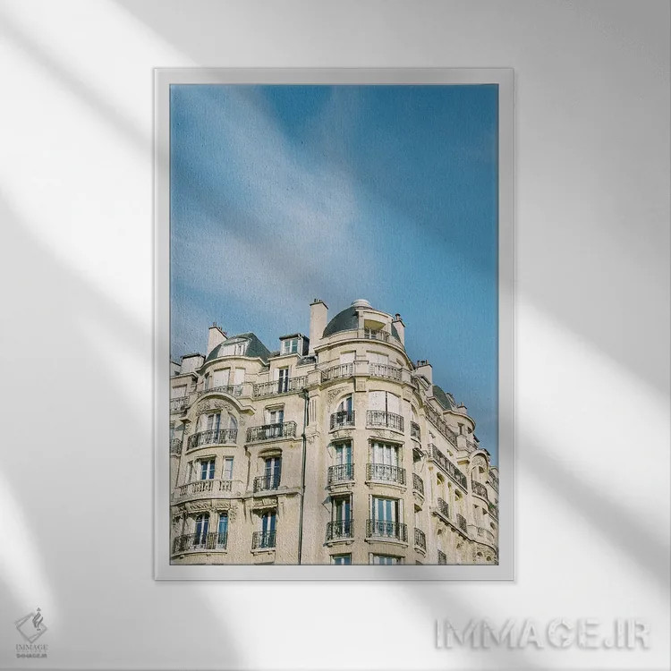 تابلو دکوراتیو خیابان های پاریسی اثر جاستین میلتون - نمای قابدار سفید