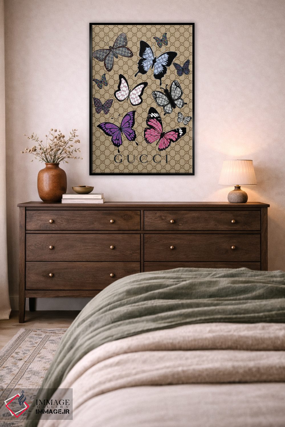 تابلو دکوراتیو پروانه های گوچی اثر جولی شریبر - D5B