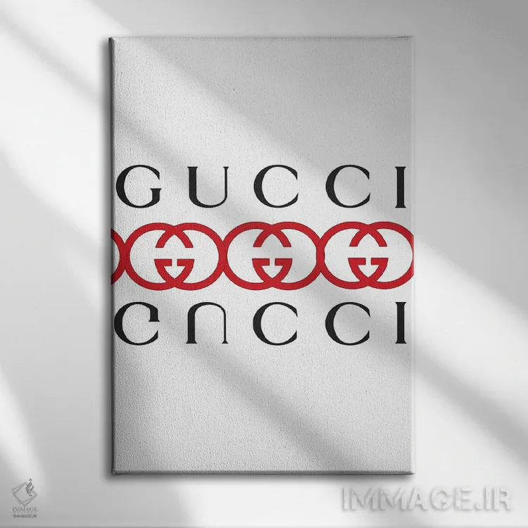 تابلو دکوراتیو بازتاب گوچی اثر جولی شریبر - نمای روبهرو روی دیوار