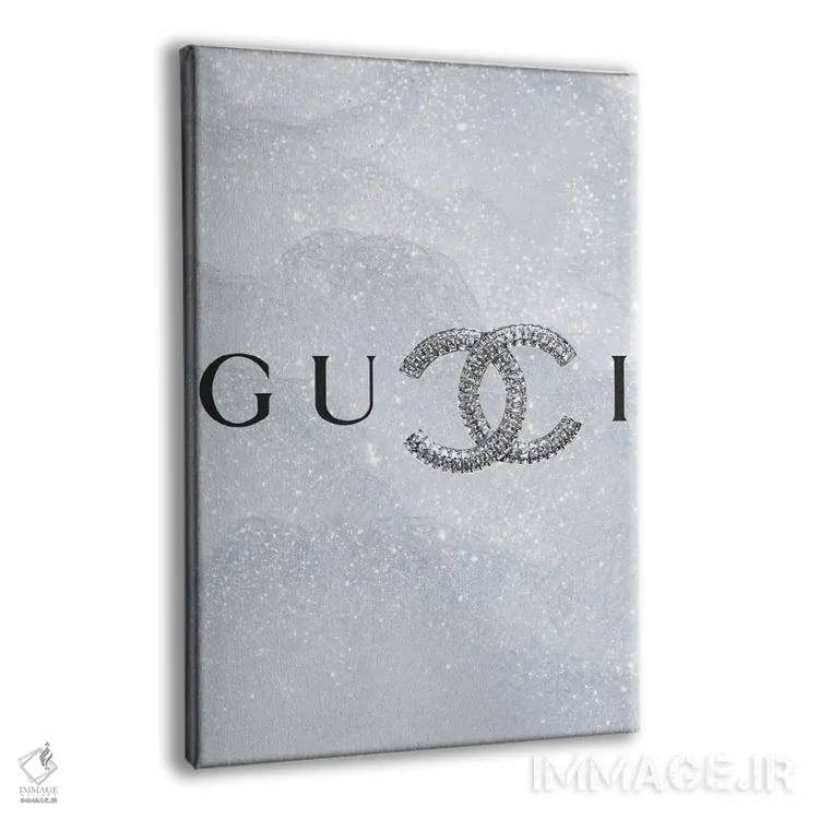 تابلو دکوراتیو لوگوی گوچی و شنل اثر جولی شریبر - نمای پرسپکتیو محصول
