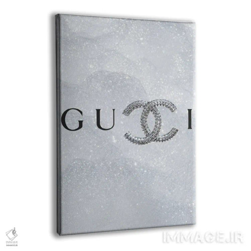 تابلو دکوراتیو لوگوی گوچی و شنل اثر جولی شریبر - نمای پرسپکتیو محصول