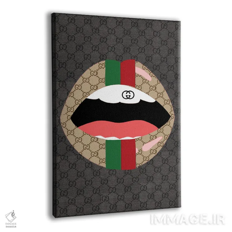 تابلو دکوراتیو لب های لوگوی مشکی گوچی اثر جولی شریبر - نمای پرسپکتیو محصول