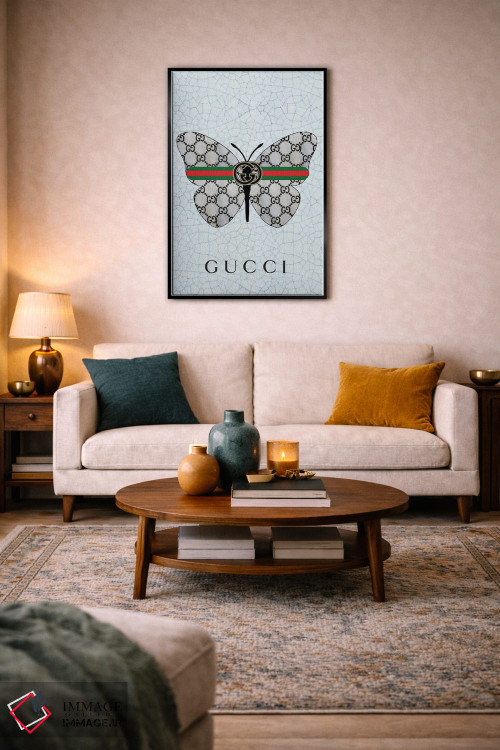 تابلو دکوراتیو پروانه با لوگوی گوچی اثر جولی شریبر - D4B
