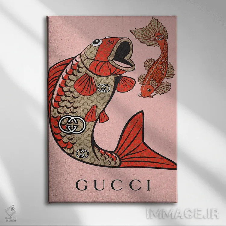 تابلو دکوراتیو کوئی گوچی اثر جولی شریبر - نمای روبهرو روی دیوار