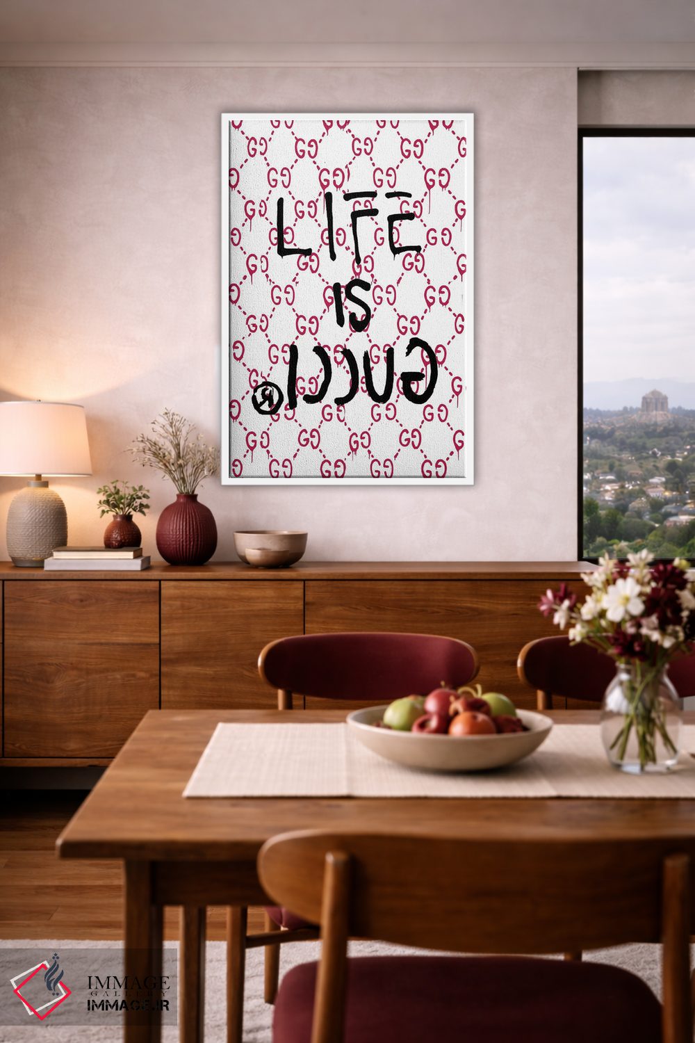 تابلو دکوراتیو لوگوی "زندگی گوچی است" اثر جولی شریبر - D4W