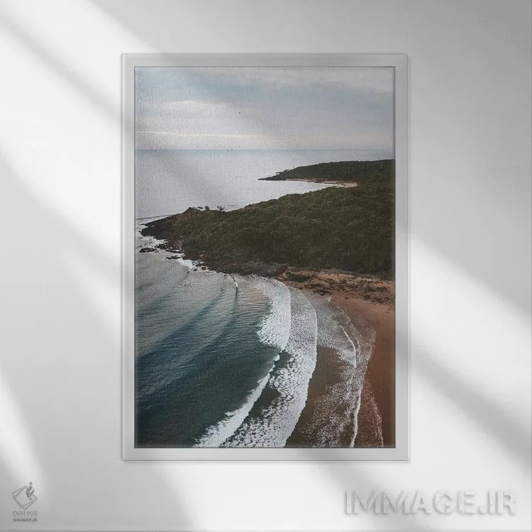 تابلو دکوراتیو نمای هوایی ساحل با حال و هوای خاص اثر جیمز وودیکا - نمای قابدار سفید