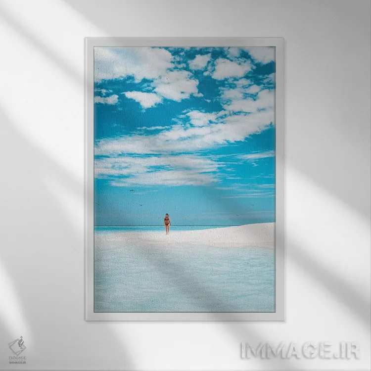 تابلو دکوراتیو دختر در حال پیاده روی در ساحل جزیره بهشت اثر جیمز وودیکا - نمای قابدار سفید