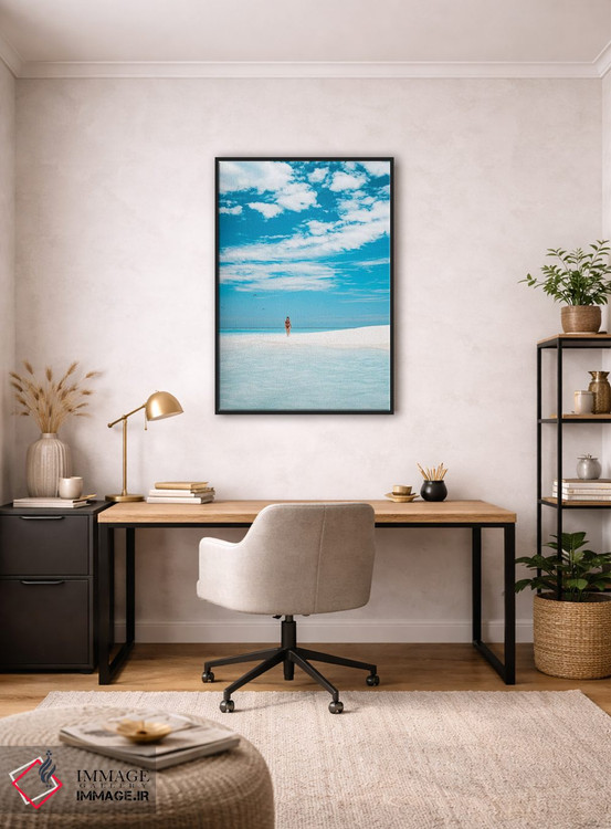 تابلو دکوراتیو دختر در حال پیاده روی در ساحل جزیره بهشت اثر جیمز وودیکا - D4B