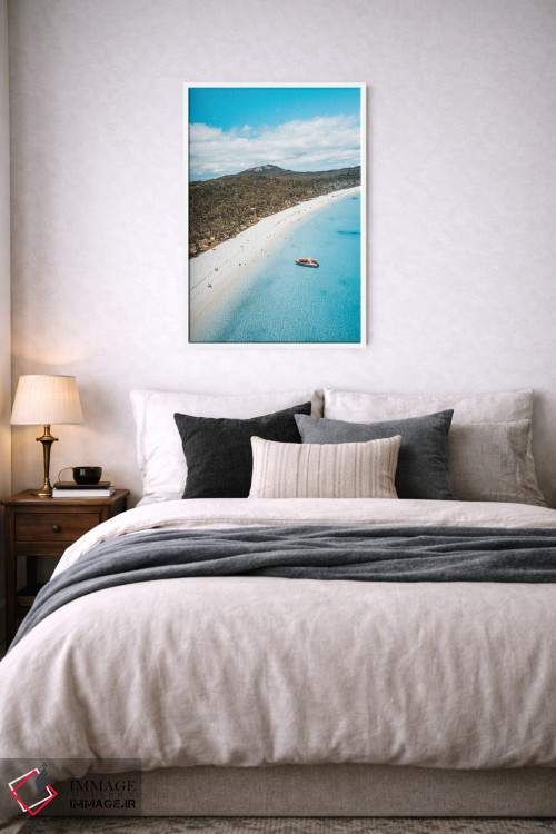 تابلو دکوراتیو نمای هوایی ساحل جزیره با آب آبی و شن سفید اثر جیمز وودیکا - D5W