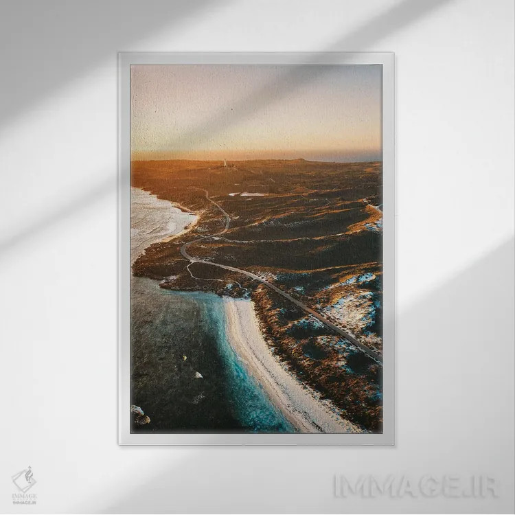 تابلو دکوراتیو نمای هوایی خط ساحلی جزیره راتنست در غروب اثر جیمز وودیکا - نمای قابدار سفید