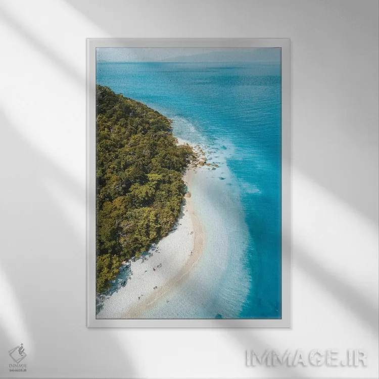تابلو دکوراتیو نمای هوایی ساحل جزیره گرمسیری اثر جیمز وودیکا - نمای قابدار سفید