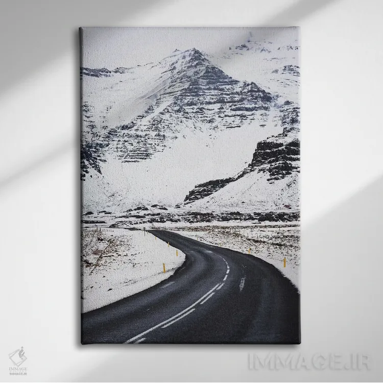 تابلو دکوراتیو جاده زمستانی ایسلند اثر جیمز وودیکا - نمای روبهرو روی دیوار