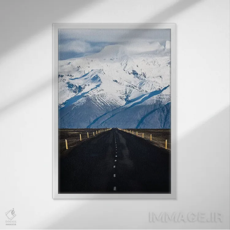تابلو دکوراتیو جاده کوهستانی ایسلند اثر جیمز وودیکا - نمای قابدار سفید