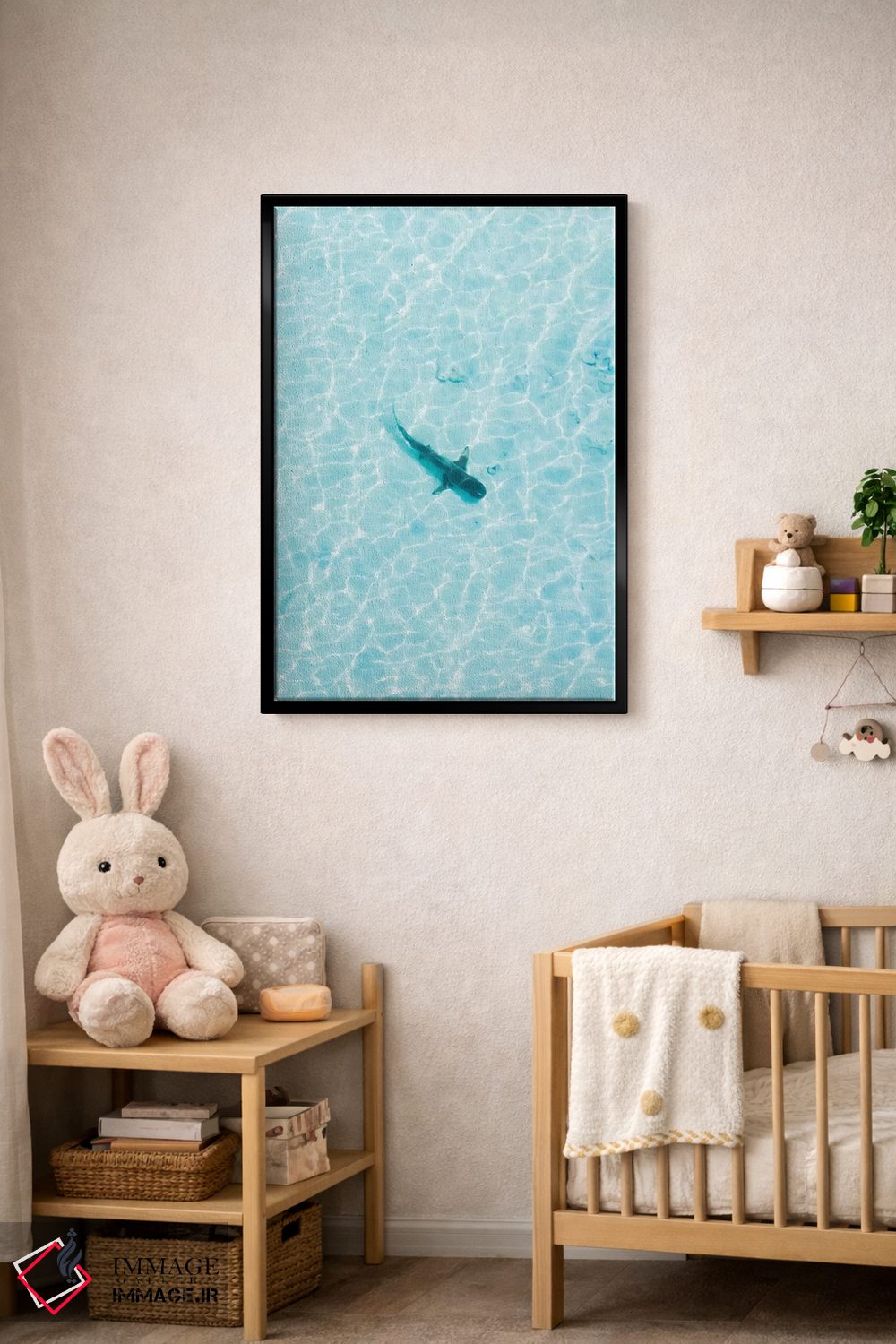 تابلو دکوراتیو کوسه در آب های کم عمق اثر جکسون رابرتز - D4B