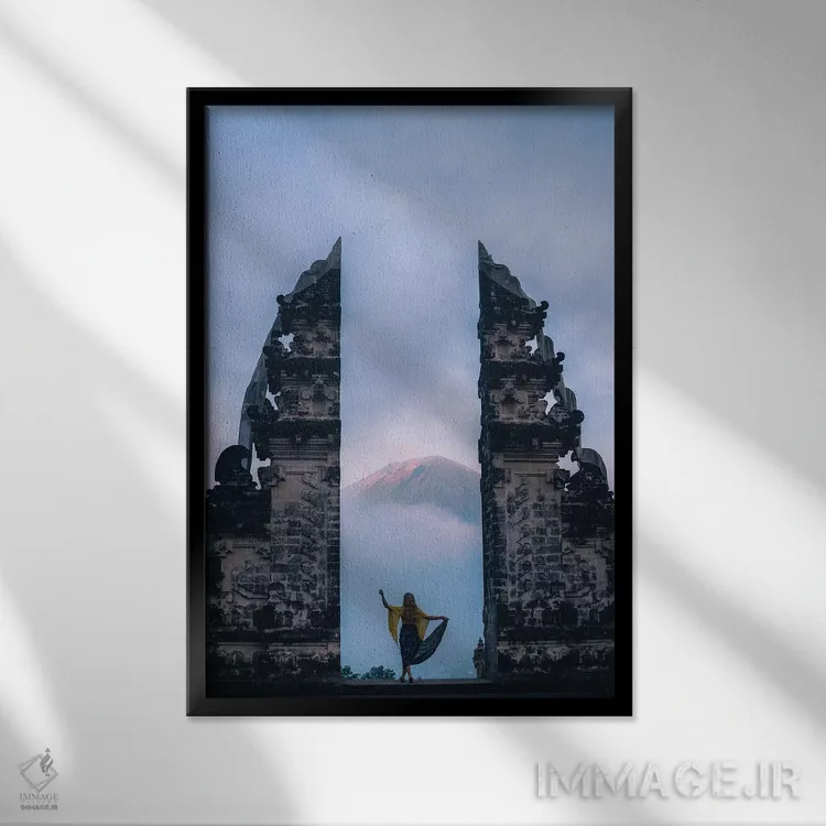 تابلو دکوراتیو دروازه های بهشت اثر جکسون رابرتز - نمای قابدار مشکی