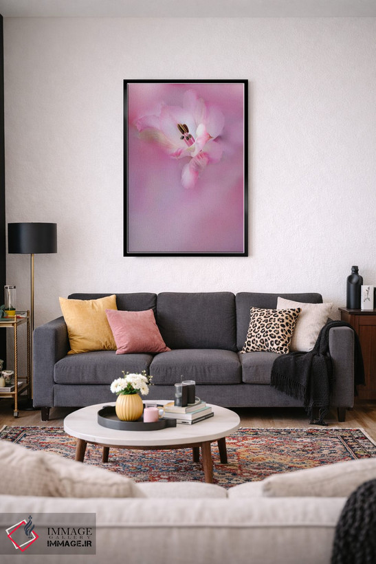 تابلو دکوراتیو California. Close-Up Of Alstroemeria Flower.,نمای نزدیک گل آ… اثر جینز گالری - D2B