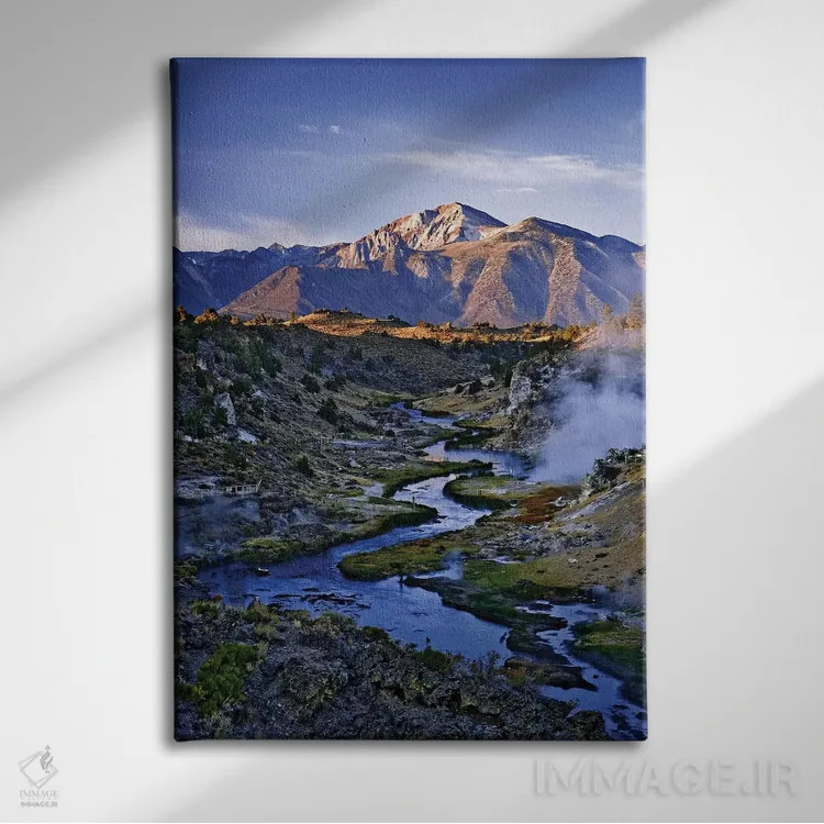 تابلو دکوراتیو California, Sierra Nevada Mountains. Sunrise on geothermal a… اثر جینز گالری - نمای روبهرو روی دیوار