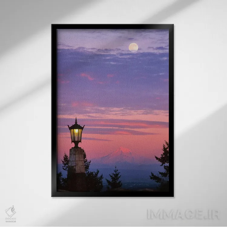 تابلو دکوراتیو آمریکا، اورگان، پورتلند. کوه هود با طلوع ماه هنگام غروب II اثر جینز گالری - نمای قابدار مشکی