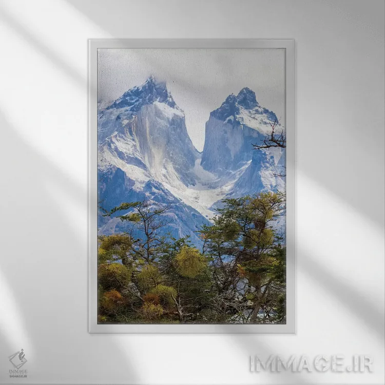 تابلو دکوراتیو Patagonia. The Horns mountains II,شیلی، پاتاگونیا. کوه های ه… اثر جینز گالری - نمای قابدار سفید