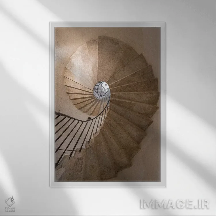تابلو دکوراتیو Venice. Spiral stairwell.,ایتالیا، ونیز. راه پله پیچ دار اثر جینز گالری - نمای قابدار سفید
