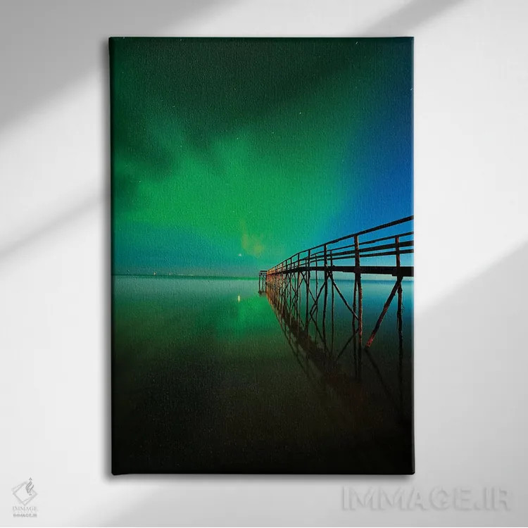تابلو دکوراتیو Manitoba, Winnipeg. Northern Lights reflected in Lake Winnip… اثر جینز گالری - نمای روبهرو روی دیوار