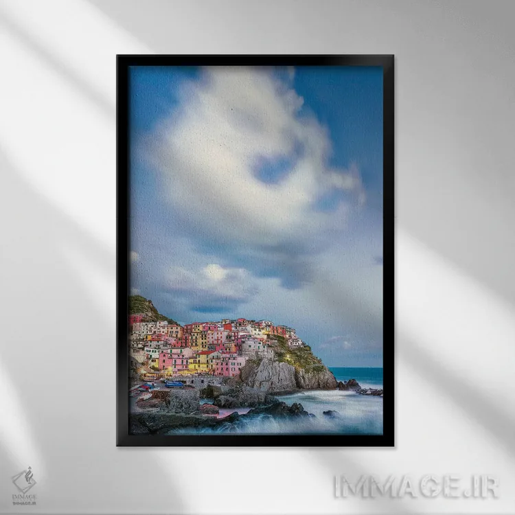تابلو دکوراتیو Manarola. Cloud over coastal town.,ایتالیا، مانارولا. ابر با… اثر جینز گالری - نمای قابدار مشکی