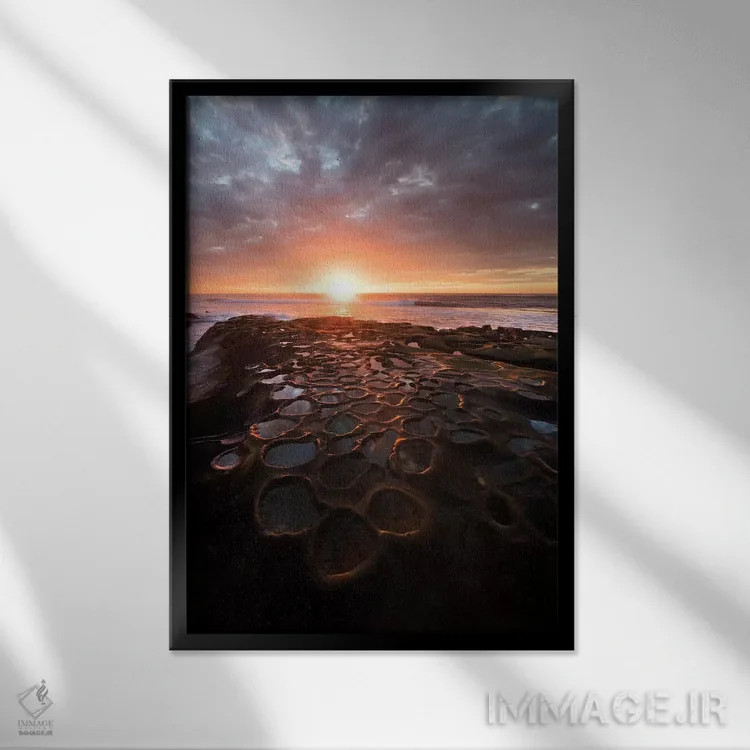 تابلو دکوراتیو California, La Jolla. Sunset over tide pools.,آمریکا، کالیفر… اثر جینز گالری - نمای قابدار مشکی