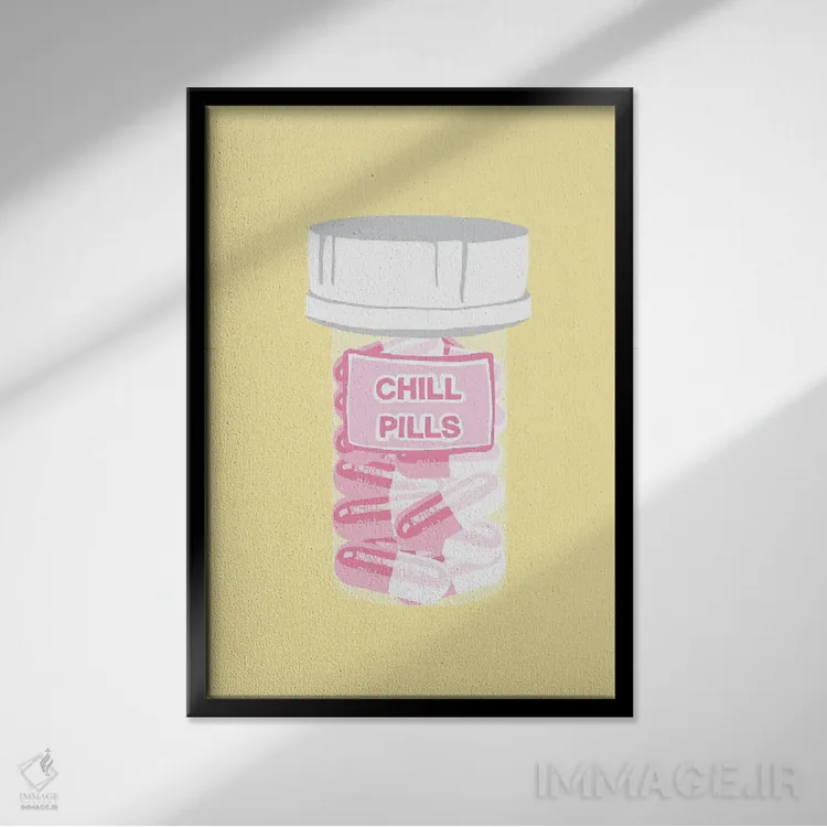 تابلو دکوراتیو بطری قرص آرامش زرد اثر جیمی متز - نمای قابدار مشکی