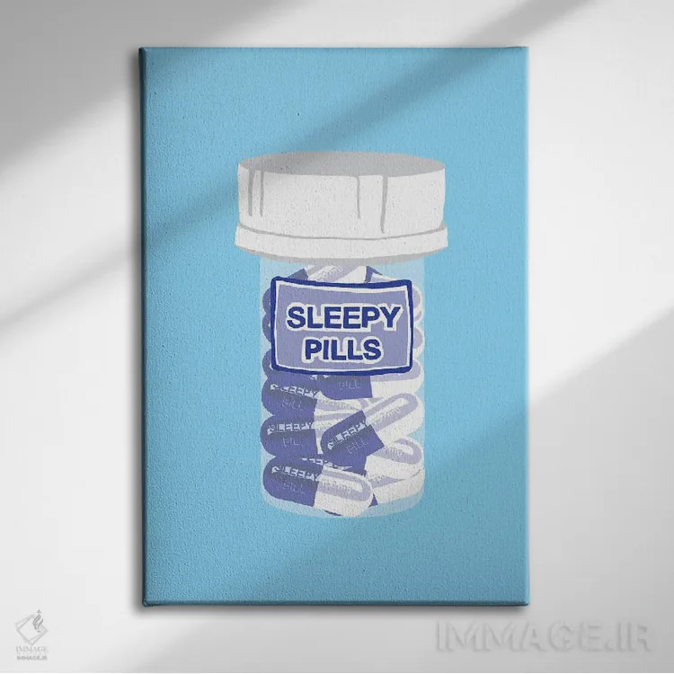 تابلو دکوراتیو بطری قرص خواب آور آبی اثر جیمی متز - نمای روبهرو روی دیوار