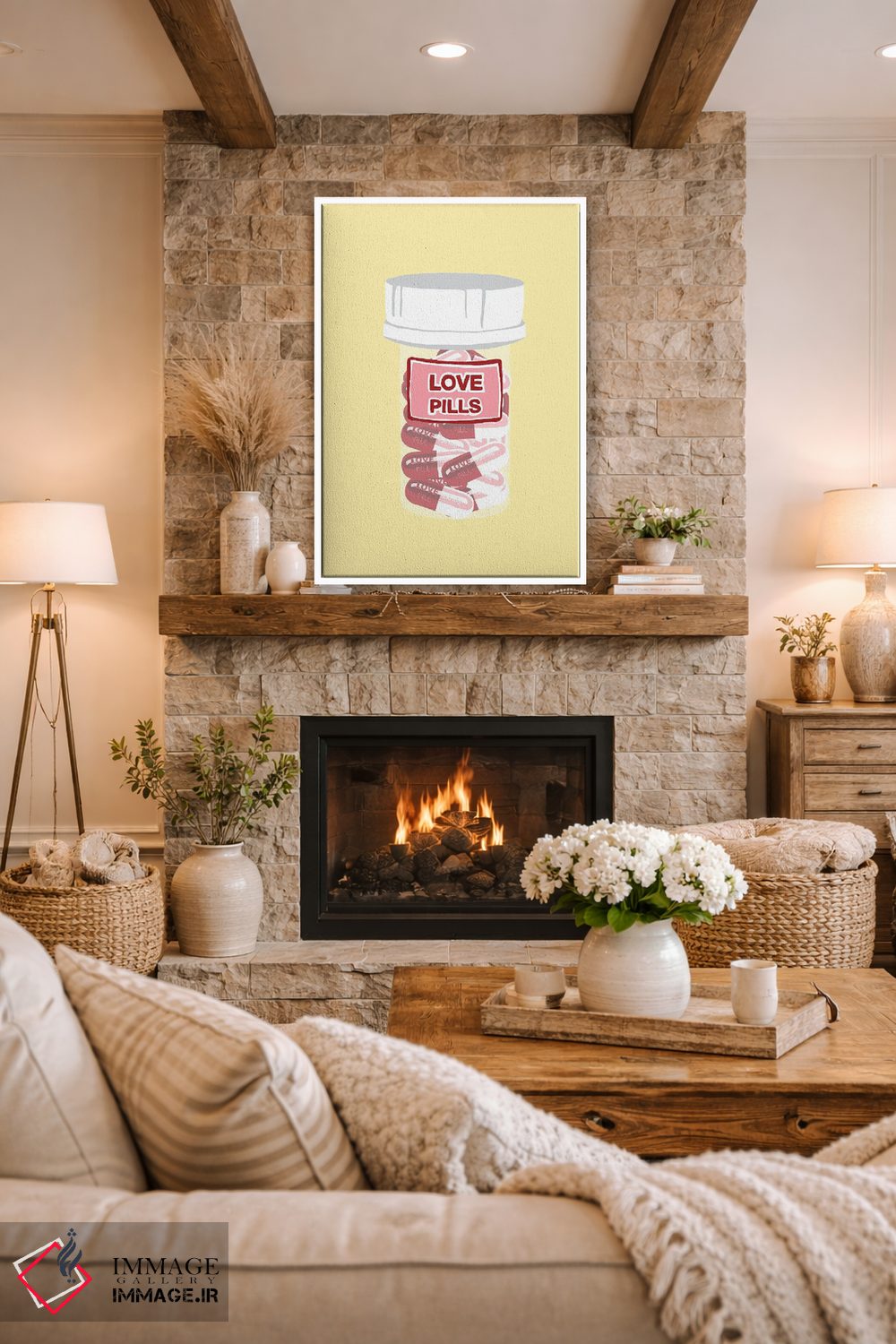 تابلو دکوراتیو بطری قرص عشق زرد اثر جیمی متز - D1W