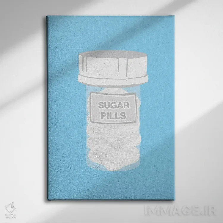 تابلو دکوراتیو بطری قرص قندی آبی اثر جیمی متز - نمای روبهرو روی دیوار