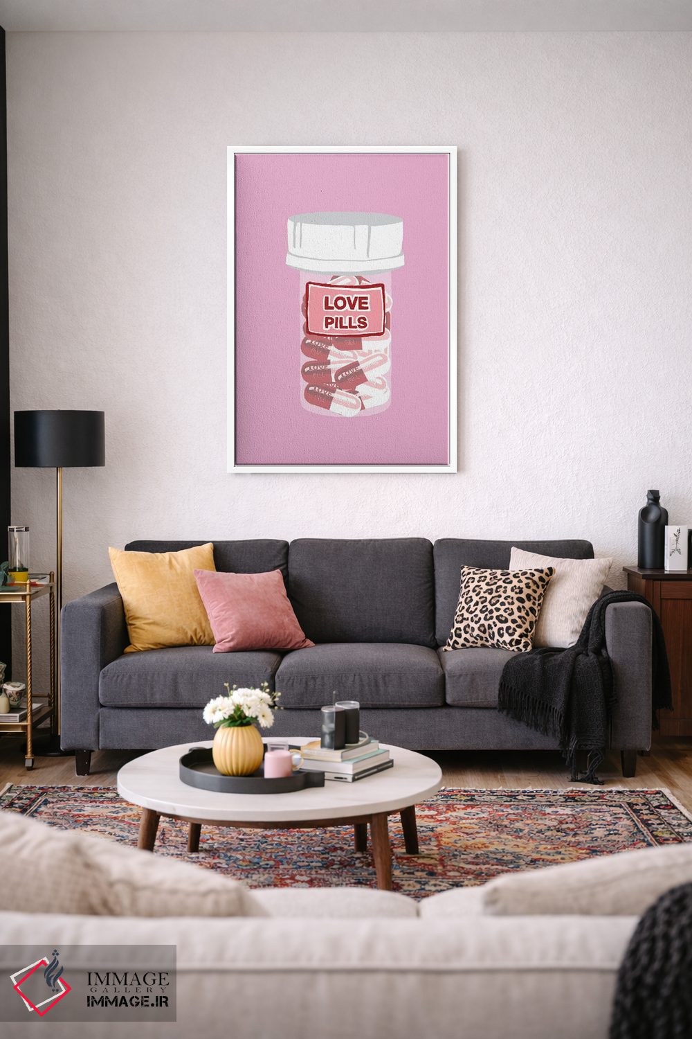 تابلو دکوراتیو بطری قرص عشق صورتی اثر جیمی متز - D3W