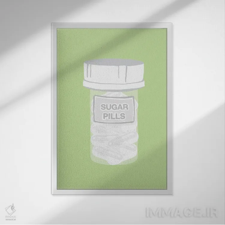تابلو دکوراتیو بطری قرص قندی سبز نعناعی اثر جیمی متز - نمای قابدار سفید
