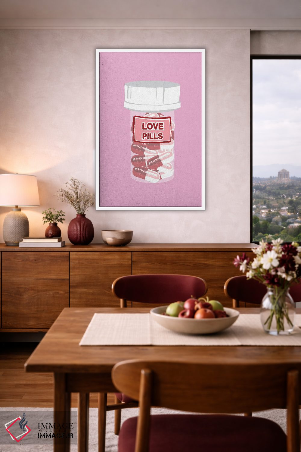 تابلو دکوراتیو بطری قرص عشق صورتی اثر جیمی متز - D4W