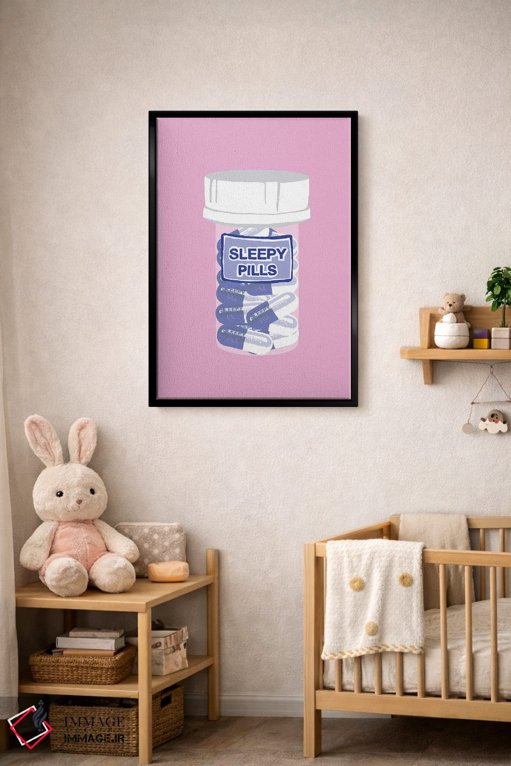 تابلو دکوراتیو بطری قرص خواب آور صورتی اثر جیمی متز - D3B