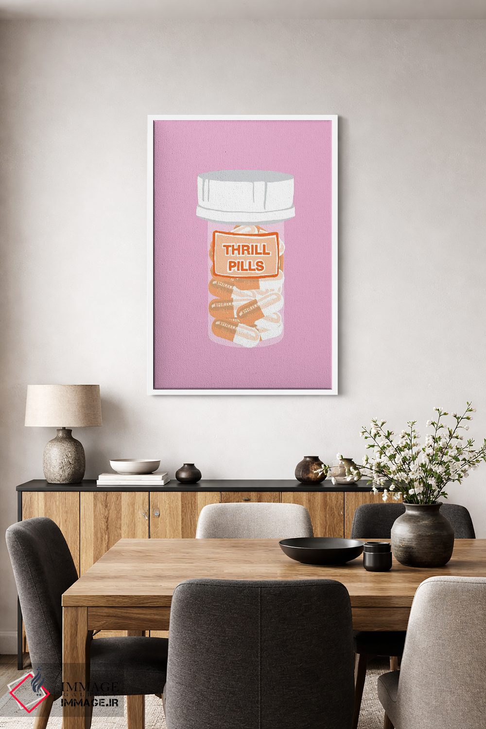 تابلو دکوراتیو بطری قرص هیجان صورتی اثر جیمی متز - D2W