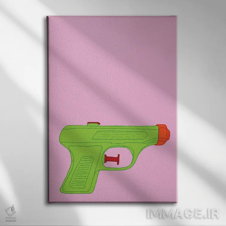 تابلو دکوراتیو تفنگ آبپاش سبز اثر جیمی متز - نمای روبهرو روی دیوار