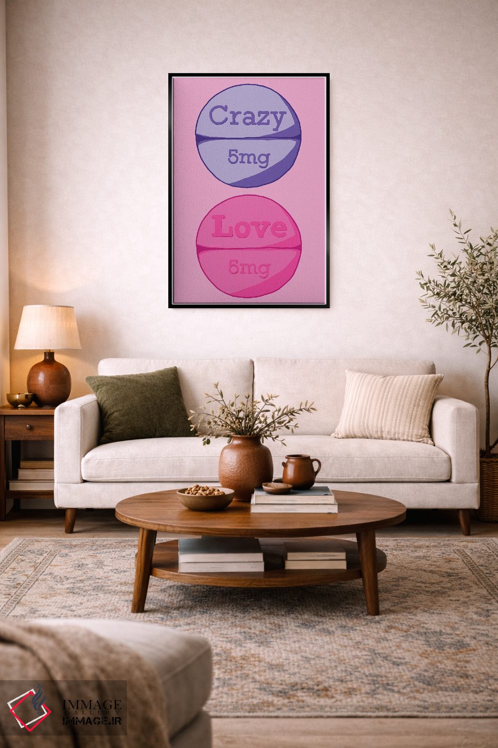 تابلو دکوراتیو قرص عشق دیوانه صورتی اثر جیمی متز - D6B