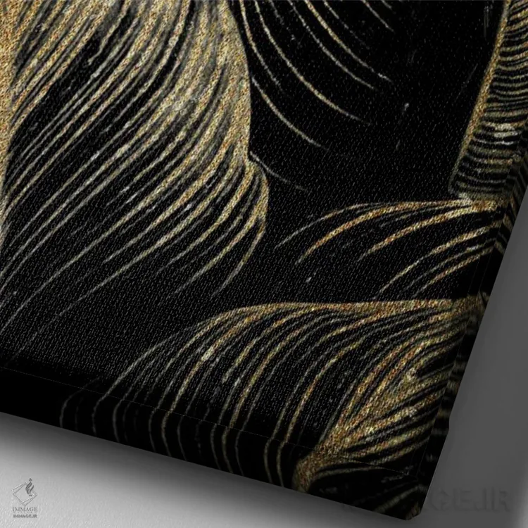 تابلو مدرن برگ های نخل نیمه شب به رنگ طلایی اثر کیمبرلی آلن - نمای نزدیک بافت بوم