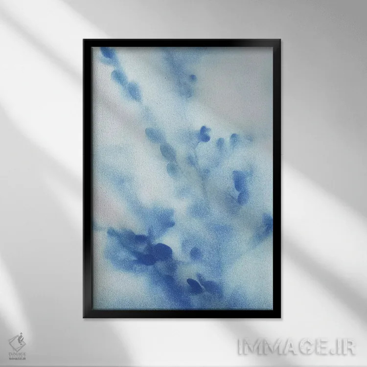 تابلو انتزاعی گل های دشت مه آلود شماره ۳ اثر کاترینا کراون - نمای قابدار مشکی