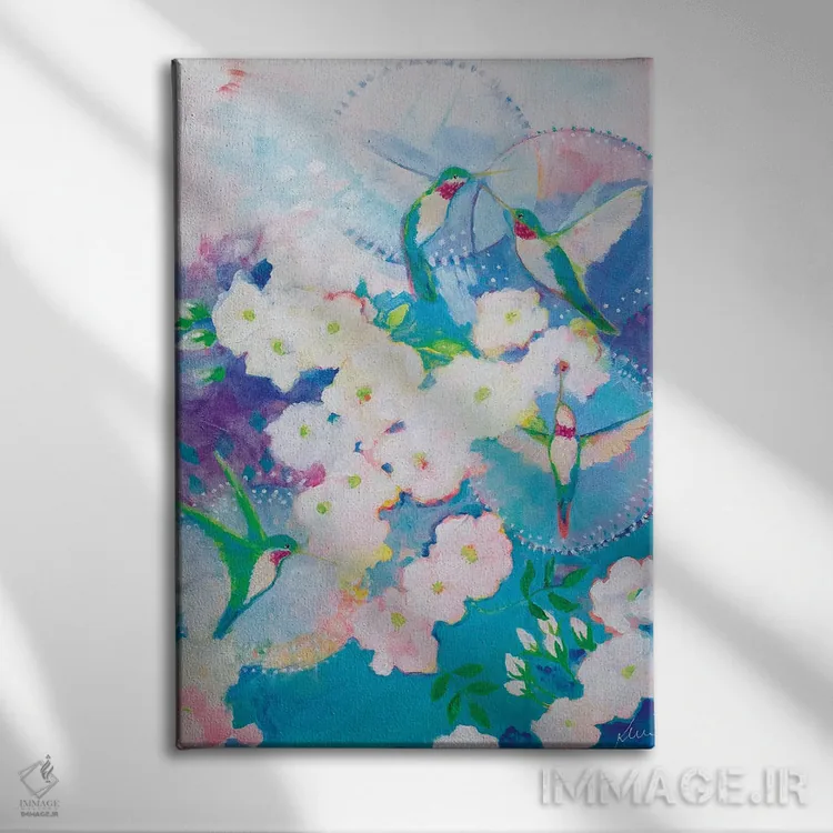 تابلو دکوراتیو خوشامد پرمانند اثر کری مک کیب - نمای روبهرو روی دیوار