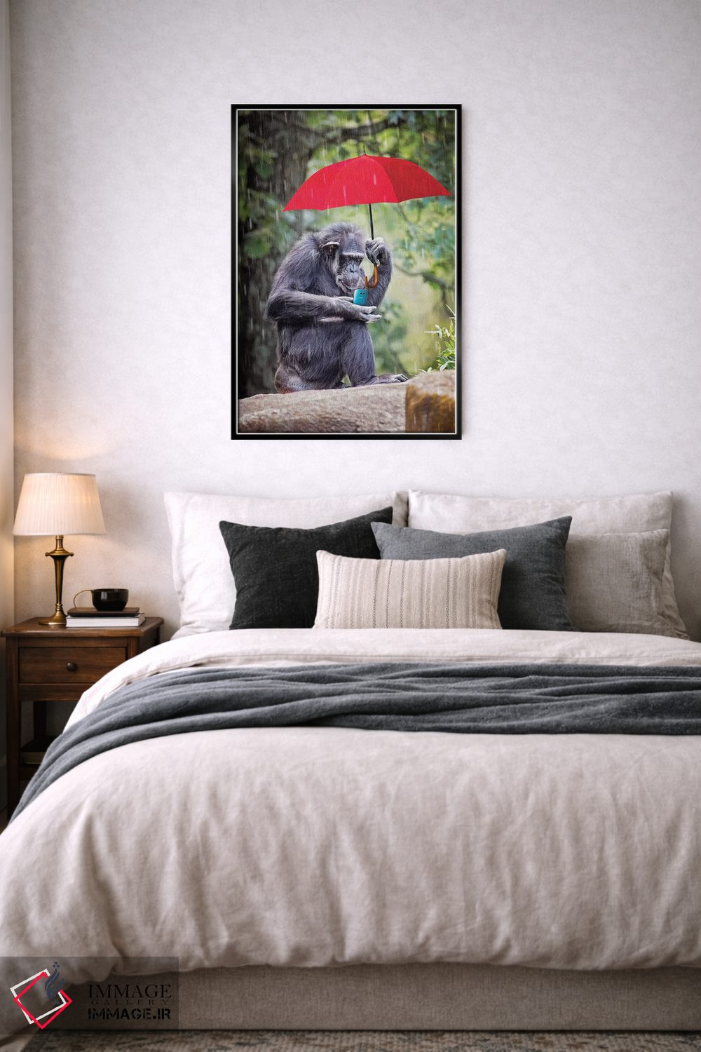 تابلو دکوراتیو میمون متصل به دنیا اثر کارن بورک - D5B