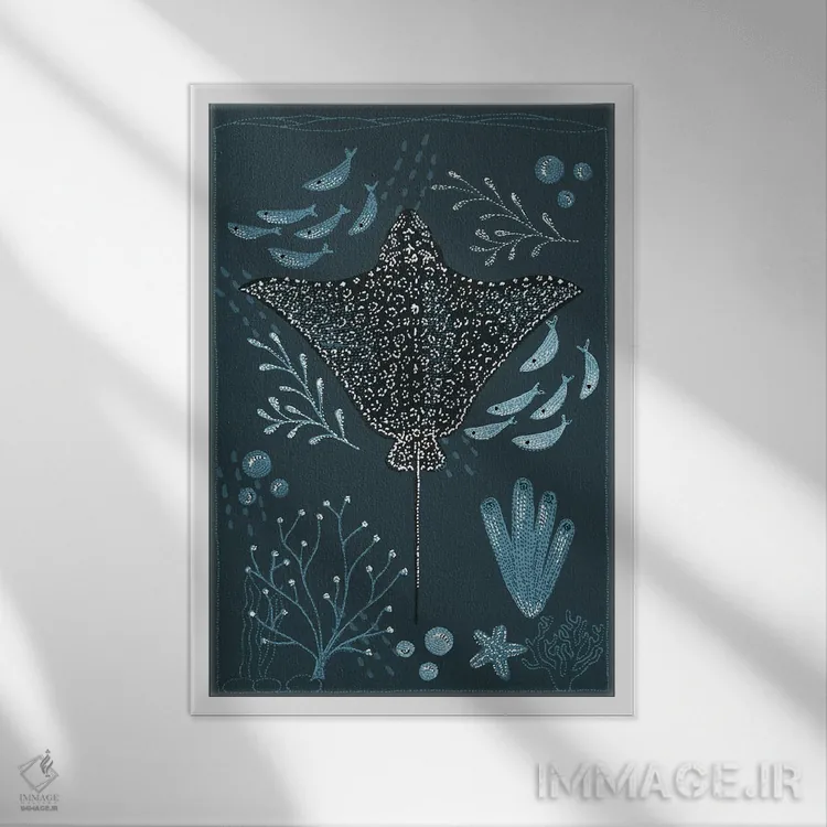 تابلو دکوراتیو سفره ماهی عقابی خال دار باغ اقیانوس اثر کلسی امبلو - نمای قابدار سفید