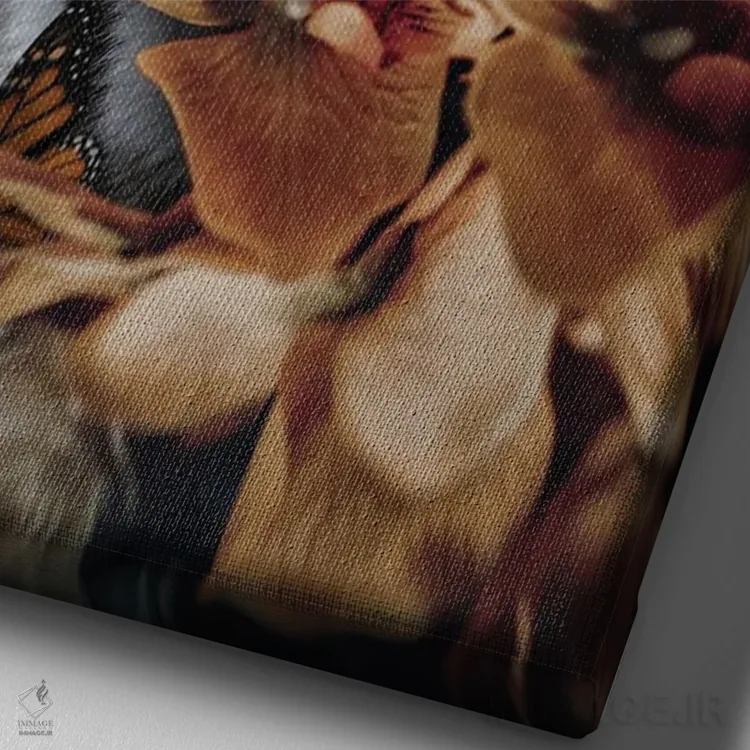 تابلو دکوراتیو به من عادت کن اثر کارن کانتوک - نمای نزدیک بافت بوم