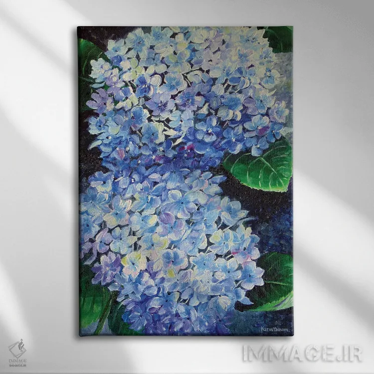 تابلو دکوراتیو هورتانسیا آبی اثر کارین داون کلشال-بست - نمای روبهرو روی دیوار
