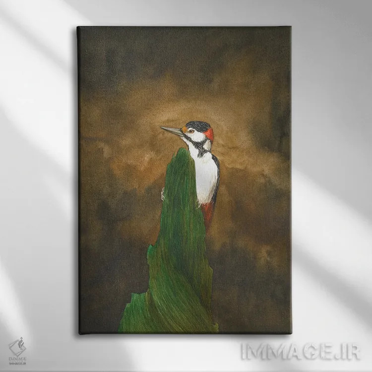 تابلو دکوراتیو دارکوب در جنگل اثر کارینا دانیلچوک - نمای روبهرو روی دیوار