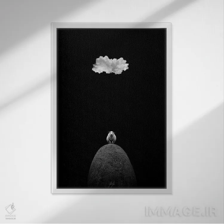 تابلو دکوراتیو گوسفند نورانی اثر کاترین فدرر - نمای قابدار سفید