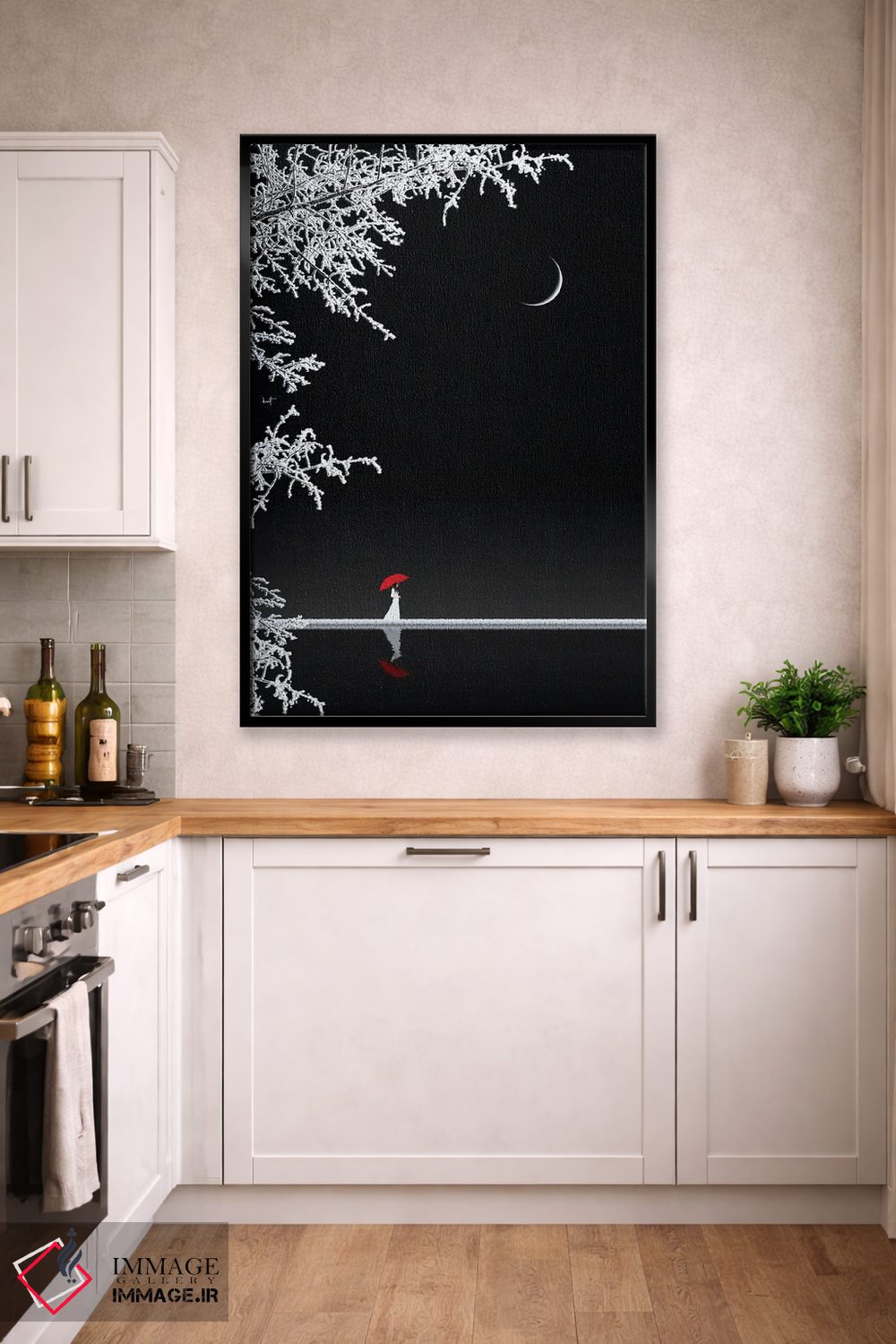 تابلو دکوراتیو بانویی با چتر قرمز اثر کاترین فدرر - D2B